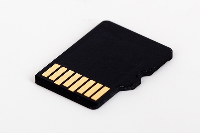 How to increase storage on laptop Micro SD